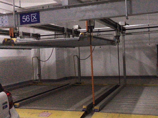 上海？？？突О咐